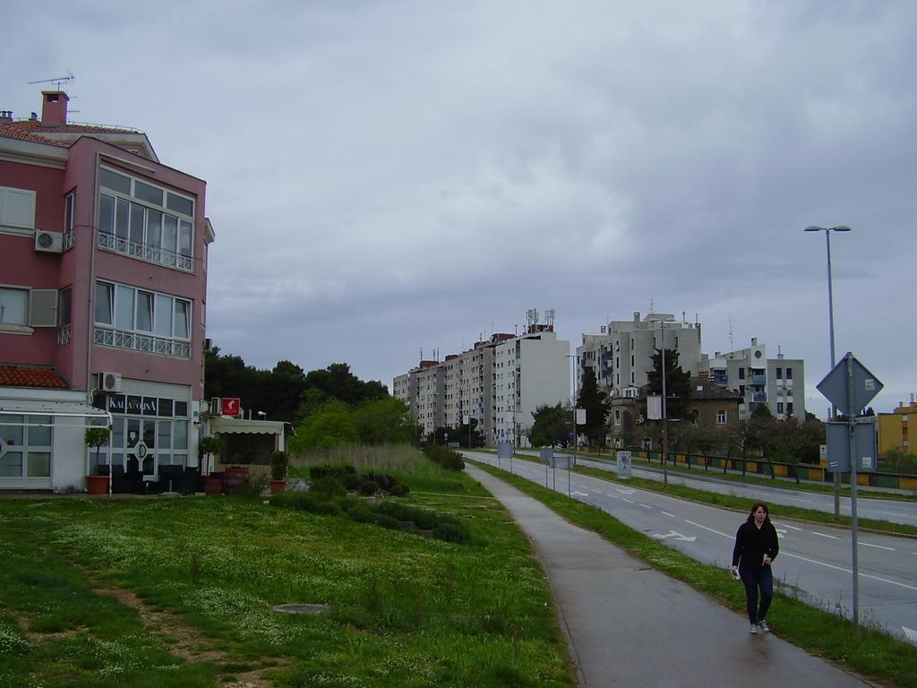 Rea Pula