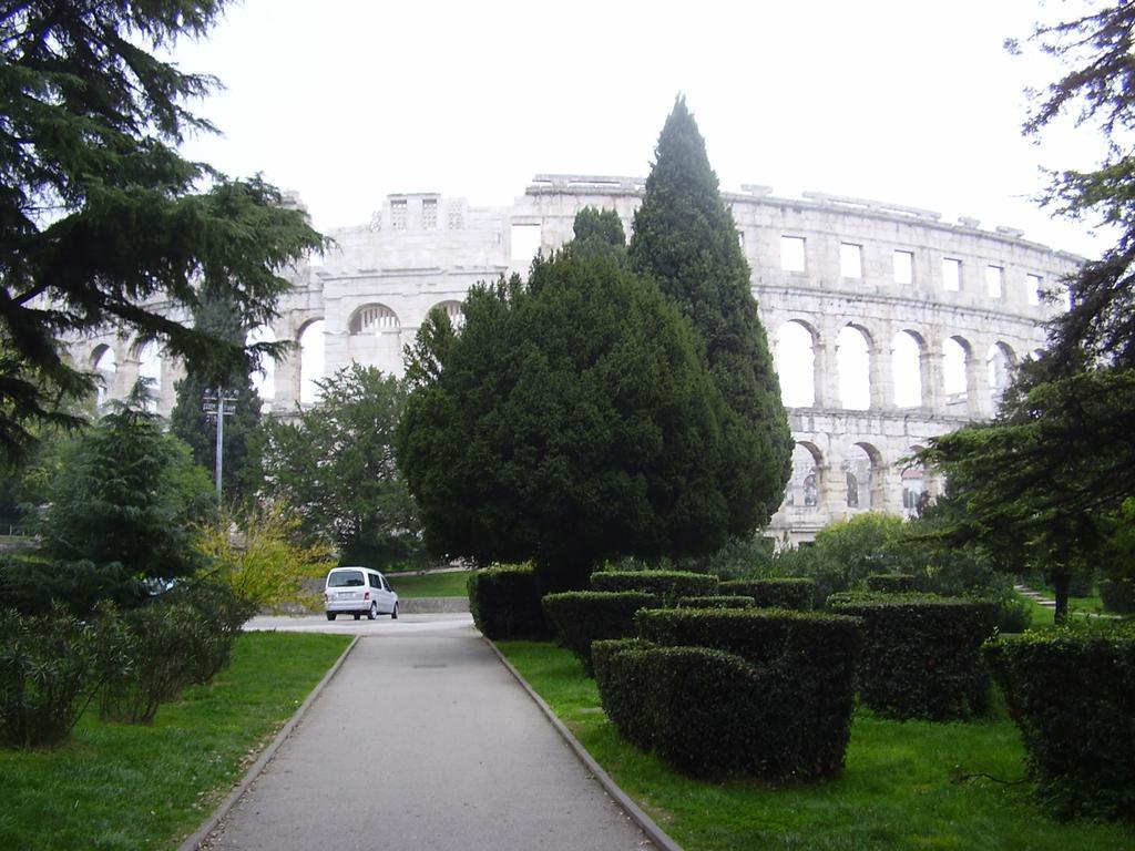 Apartment Rea Pula
